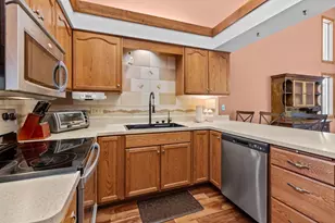 704 Miller Ln Ct, Kaukauna, WI 54130 - Photo 6