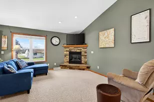 106 Parkview Dr, Eden, WI 53019 - Photo 6