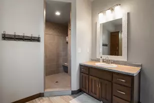 1342 Buckys, Howard, WI 54313 - Photo 24