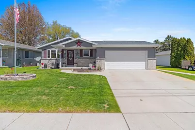 3722 Mackert Street, Manitowoc, WI 54220 - Photo 40