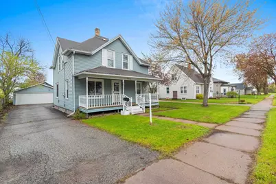 17 E 2nd Street, Clintonville, WI 54929 - Photo 1