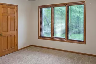 W4954 Emery Ln, Fond du Lac, WI 54937 - Photo 4