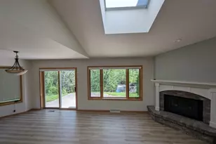 2721 W 9th Ave, Oshkosh, WI 54904 - Photo 6