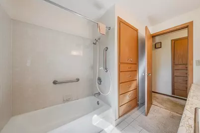 2721 N Viola Street, Appleton, WI 54911 - Photo 8
