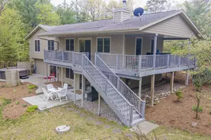 W9888 Buttercup Ct, Wautoma, WI 54981 - Photo 2