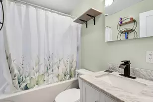 1009 S Pearl St, New London, WI 54961 - Photo 12