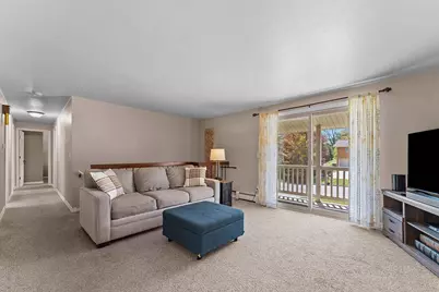 2987 Albert Drive, Green Bay, WI 54311 - Photo 8