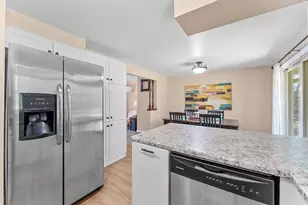 2987 Albert Dr, Green Bay, WI 54311 - Photo 14