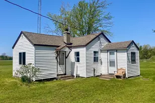 8918 State Hwy 64, Brazeau, WI 54161 - Photo 1