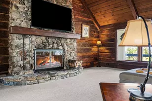 2512 Riverside Dr, Green Bay, WI 54301 - Photo 24