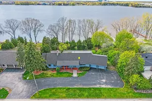 2512 Riverside Dr, Green Bay, WI 54301 - Photo 6