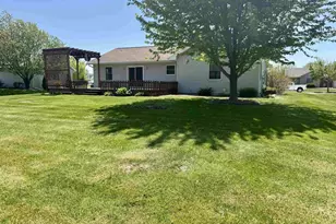 975 Whippoorwill Ln, Fond du Lac, WI 54935 - Photo 24