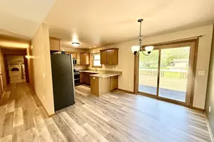 975 Whippoorwill Ln, Fond du Lac, WI 54935 - Photo 4