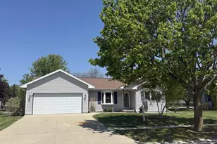 975 Whippoorwill Ln, Fond du Lac, WI 54935 - Photo 26