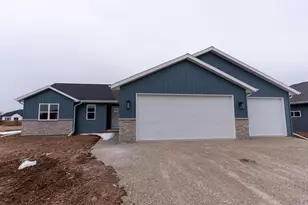 N9243 Anton St, Appleton, WI 54915 - Photo 32
