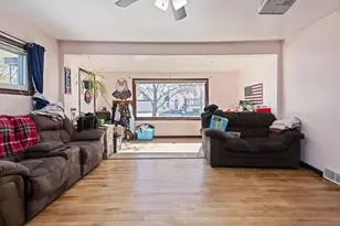 1333 Oakes St, Marinette, WI 54143 - Photo 2