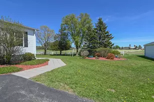 N688 Bellin Rd, Fremont, WI 54940 - Photo 14