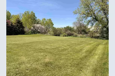 1530 Falcon Way, Sheboygan Falls, WI 53085 - Photo 18