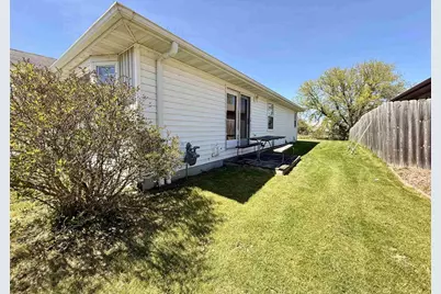1530 Falcon Way, Sheboygan Falls, WI 53085 - Photo 16