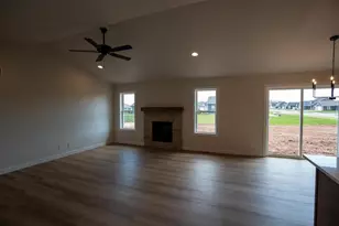 N9222 Anton St, Appleton, WI 54915 - Photo 26