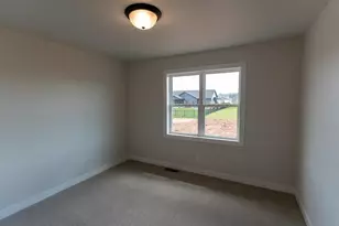N9222 Anton St, Appleton, WI 54915 - Photo 30