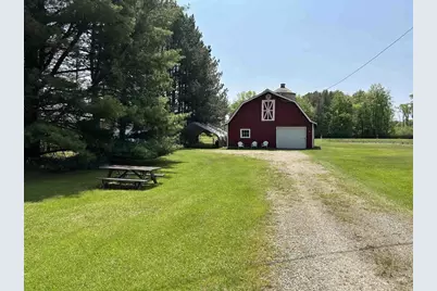 N1901 Kutz Road, Marinette, WI 54143 - Photo 2