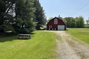 N1901 Kutz Rd, Marinette, WI 54143 - Photo 2