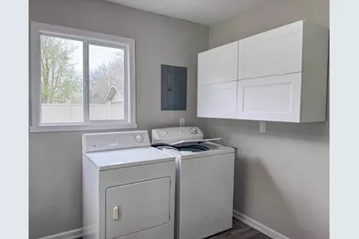 2953 Shadow Lane, Oshkosh, WI 54901 - Photo 12