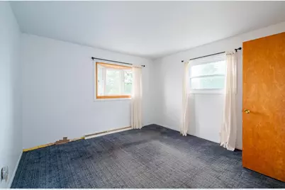 2836 Shorewood Drive, Oshkosh, WI 54901 - Photo 14