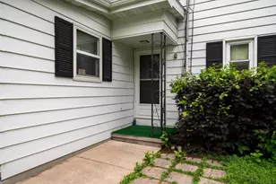 2836 Shorewood Dr, Oshkosh, WI 54901 - Photo 2