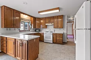 2152 Skyview St, Green Bay, WI 54311 - Photo 22