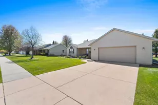 674 Swan Rd, De Pere, WI 54115 - Photo 48