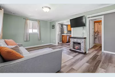 2717 W Heather Avenue, Appleton, WI 54914 - Photo 6