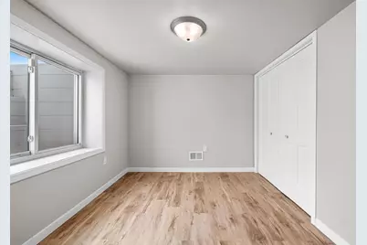 1244 Oregon Street, Green Bay, WI 54303 - Photo 16