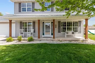 W6464 Cherrybark Cir, Menasha, WI 54952 - Photo 2