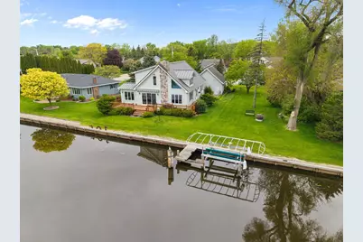 728 E River Drive, Omro, WI 54963 - Photo 1
