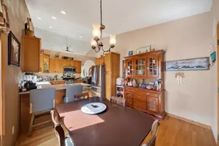 1818 E Sylvan Ave, Appleton, WI 54915 - Photo 10