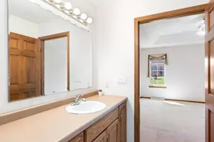 901 W Bent Oak Ln, Appleton, WI 54914 - Photo 24