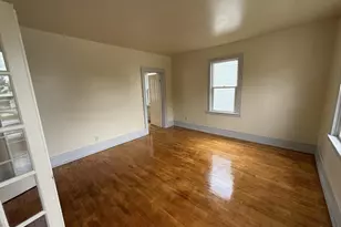 842 W 10th Ave, Oshkosh, WI 54902 - Photo 10