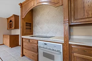 810 Windover Ct, Green Bay, WI 54313 - Photo 24