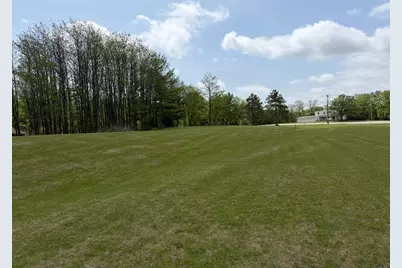 Overland Trail, Fond du Lac, WI 54937 - Photo 2
