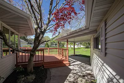 2207 S Gladys Avenue, Appleton, WI 54915 - Photo 6