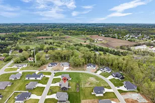 2128 Clover Fld Dr, Suamico, WI 54313 - Photo 42