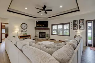 2128 Clover Fld Dr, Suamico, WI 54313 - Photo 8