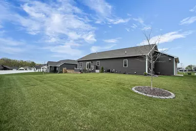2128 Clover Field Drive, Suamico, WI 54313 - Photo 52