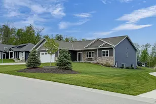 2128 Clover Fld Dr, Suamico, WI 54313 - Photo 2