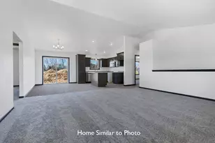 1736 Betty Jean Ln, Green Bay, WI 54313 - Photo 4