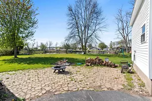 112 Scherer Ave, Oconto, WI 54153 - Photo 8