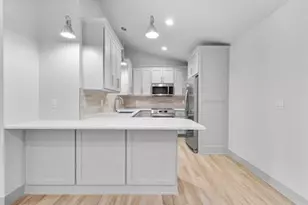 1807 Utah St, Sturgeon Bay, WI 54235 - Photo 32
