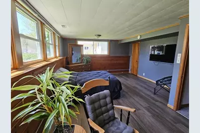 455 E Ellefson Street, Iola, WI 54945 - Photo 12